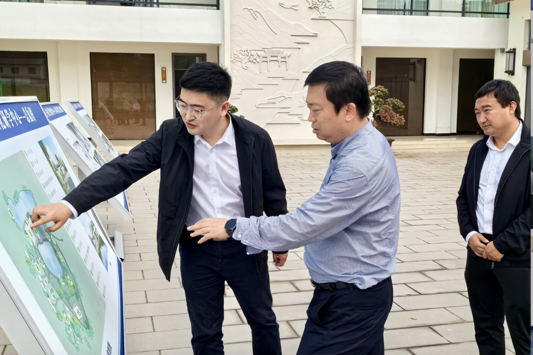 省九州酷游集团领导赴南充市邓家沟村调研乡村振兴工作